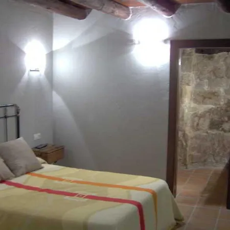 Fonda La Grancha 2* La Fresneda